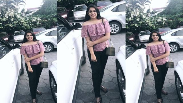 Real Sexy Indian Hot Wife Ball Licking Session - Auntymaza.com