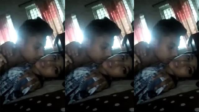 Desi Cousin Incest Brother Sister Viral Sex Clip - Auntymaza.com
