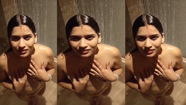 Desi Girlfriend Sucking Dick Bathing Video Free - Auntymaza.com
