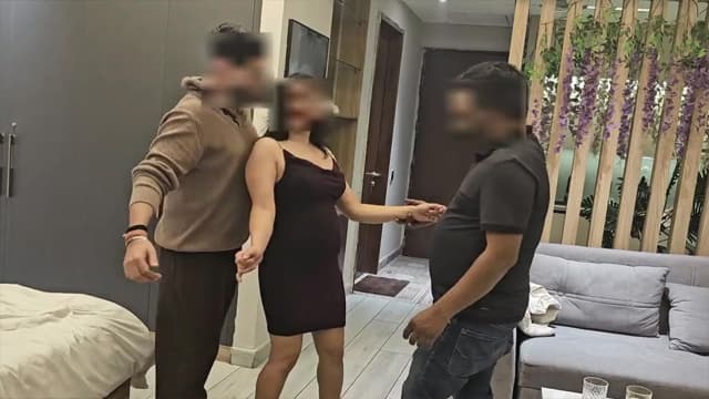 Anjali Reunion Threesome – Old Friend Hard Fuck - Auntymaza.com