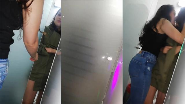 Hostel girls ke beech washroom mein Lesbian Sex - Auntymaza.com