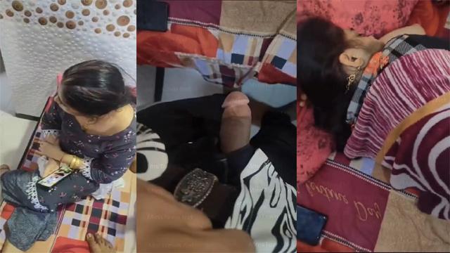 Marathi Mom Cleavage Captured Secretly Video - Auntymaza.com