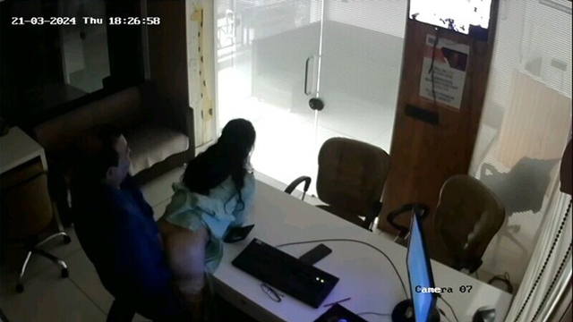 Indian Secretary Fucked by – Manager in Office CCTV Cam – chiggywiggy Viral Clip - Auntymaza.com