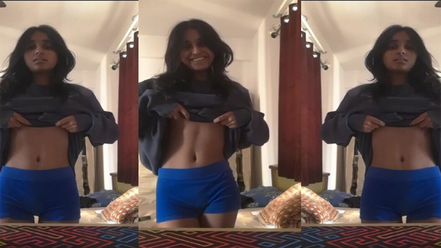 Slim Sexy Cute Gf Showing - Auntymaza.com