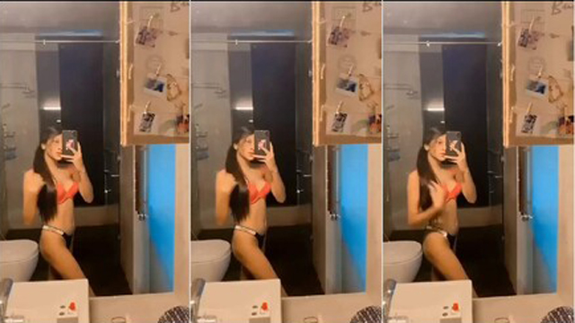 Beautiful Sexy Slim Indian GF Showing Update - Auntymaza.com